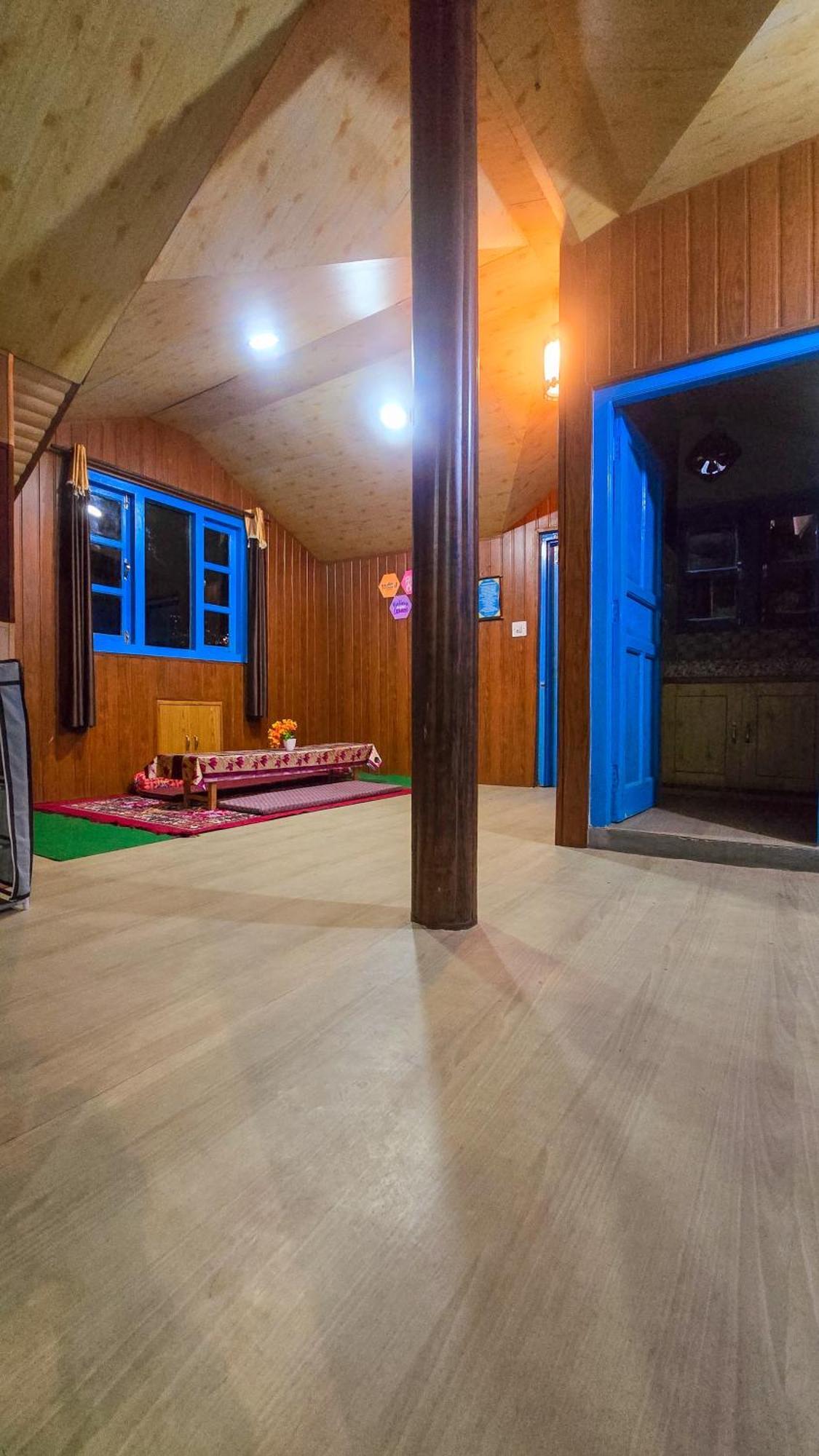 The City Escape Farmstay Шімла Номер фото